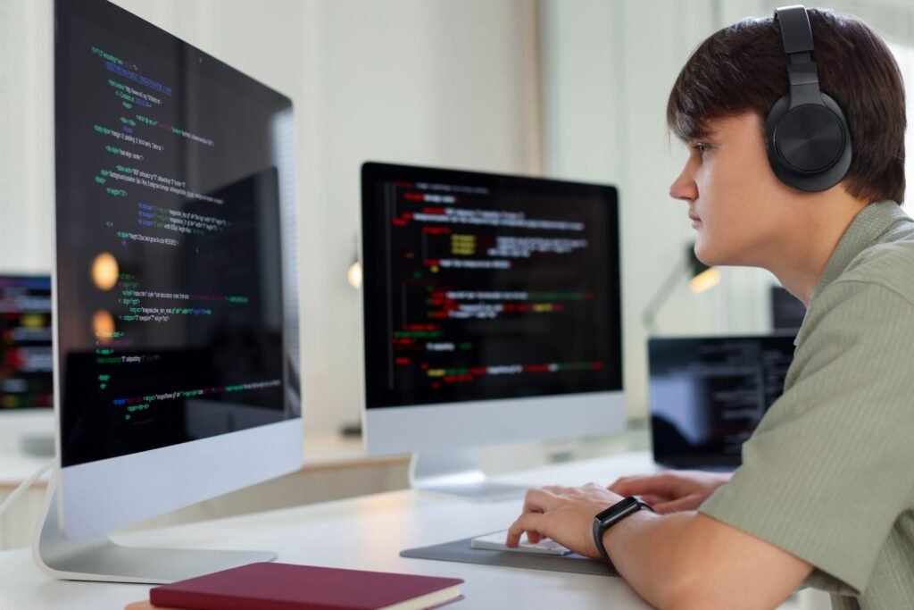 Best Tech Careers for Beginners: Top High-Paying Jobs to Start in 2026